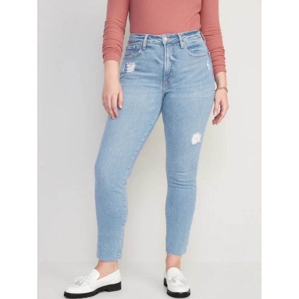 Old Navy Alma OG Straight Medium Light Worn Cutoff Denim Jeans Size 12